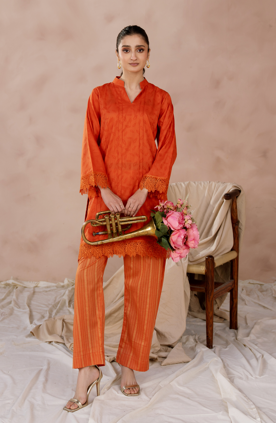 Saffron Noor Kurta Set